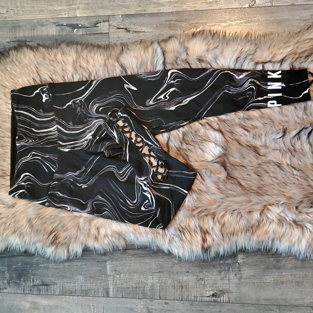 Lace Up Marble Leggings